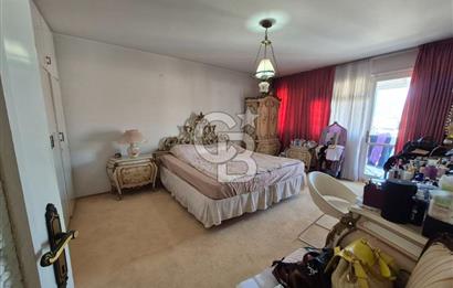 Karşıyaka Yalı Caddesi Satılık Deniz Manzaralı Daire