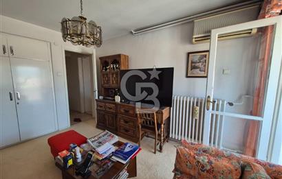 Karşıyaka Yalı Caddesi Satılık Deniz Manzaralı Daire