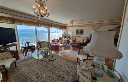 Karşıyaka Yalı Caddesi Satılık Deniz Manzaralı Daire