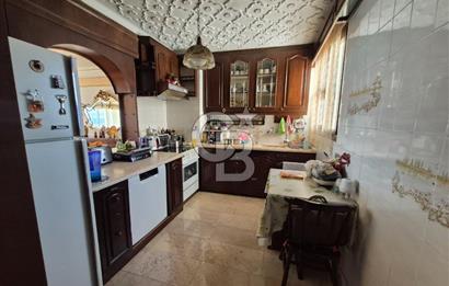 Karşıyaka Yalı Caddesi Satılık Deniz Manzaralı Daire