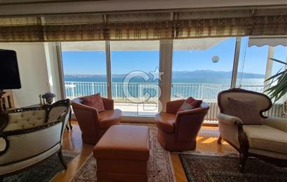 Karşıyaka Yalı Caddesi Satılık Deniz Manzaralı Daire