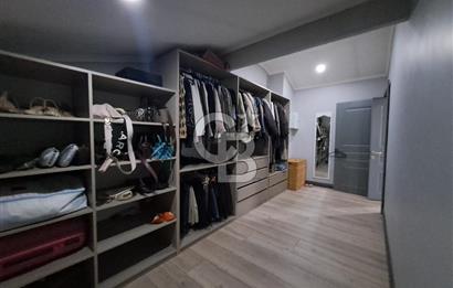 BAĞLICADA SATILIK 6+2 KIŞ BAHÇELİ LÜKS VİLLA