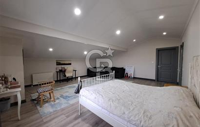 BAĞLICADA SATILIK 6+2 KIŞ BAHÇELİ LÜKS VİLLA