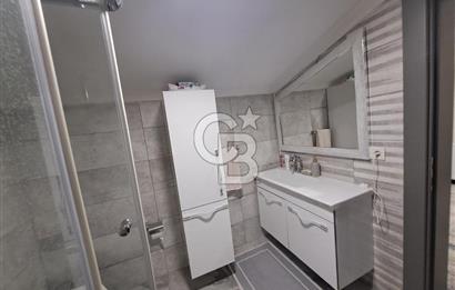 BAĞLICADA SATILIK 6+2 KIŞ BAHÇELİ LÜKS VİLLA