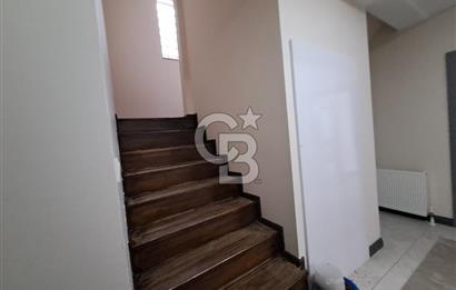 BAĞLICADA SATILIK 6+2 KIŞ BAHÇELİ LÜKS VİLLA