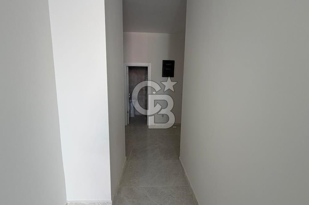 Kozyatağı Merkezde Kiralık Boş Mağaza ve Dükkan