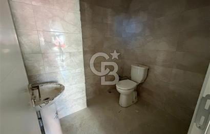 Kozyatağı Merkezde Kiralık Boş Mağaza ve Dükkan