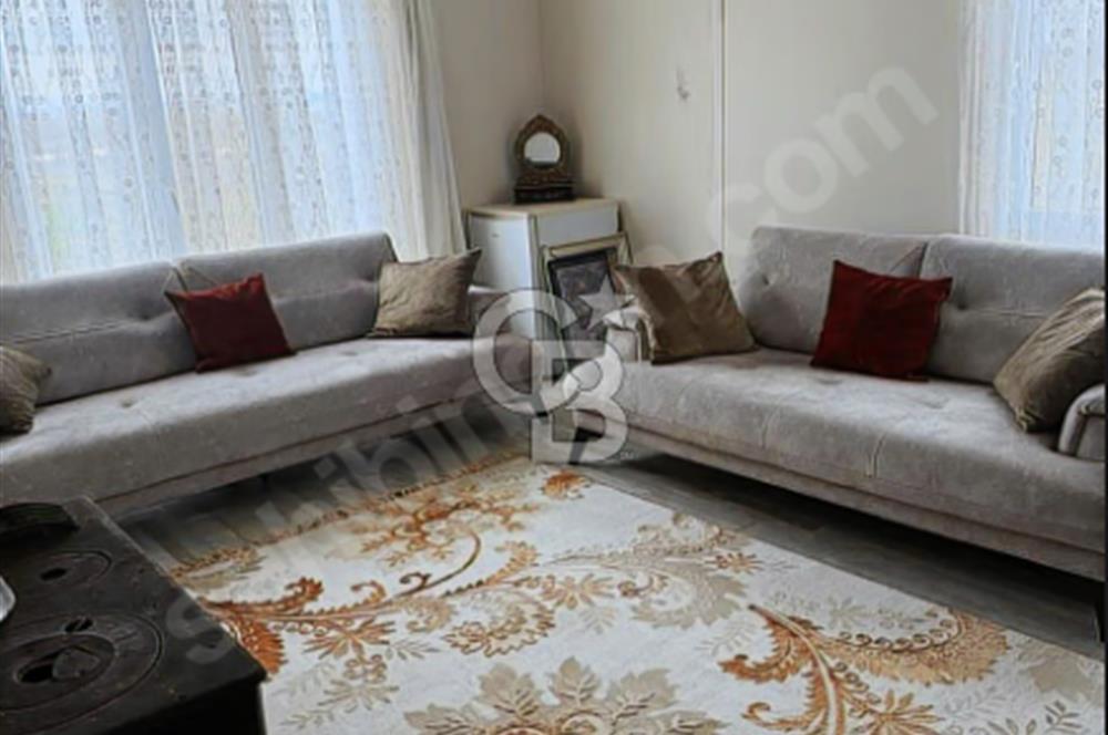 LAPSEKİ ÇARDAK'TA DENİZE 150M. 418m2 ARSA İÇİNDE MÜSTAKİL EV