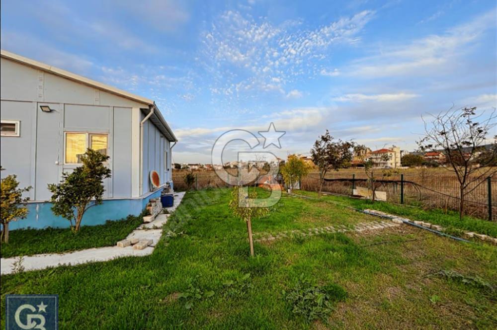 LAPSEKİ ÇARDAK'TA DENİZE 150M. 418m2 ARSA İÇİNDE MÜSTAKİL EV