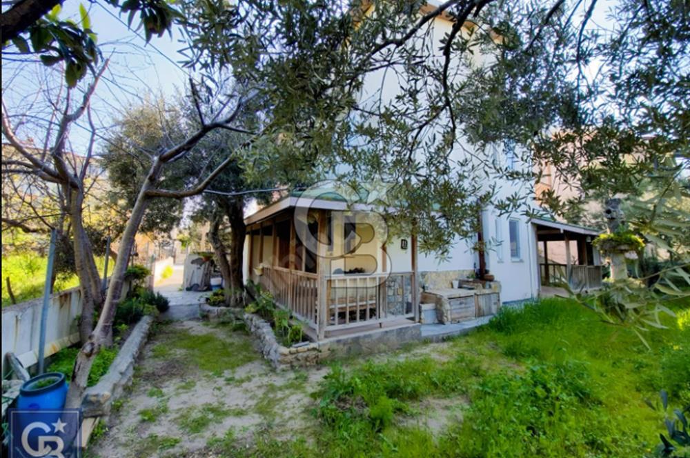 Çanakkale/Geyikli Dalyan'da denize 100m. 3 katlı müstakil yazlık