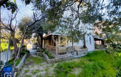 Çanakkale/Geyikli Dalyan'da denize 100m. 3 katlı müstakil yazlık