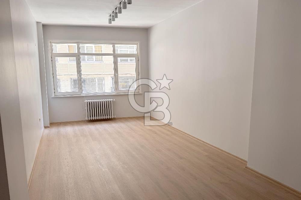 VİŞNEZADE MAHALLESİ, HÜSREV GEREDE CADDESİ, 4+1 SATILIK DAİRE