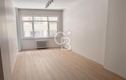 VİŞNEZADE MAHALLESİ, HÜSREV GEREDE CADDESİ, 4+1 SATILIK DAİRE