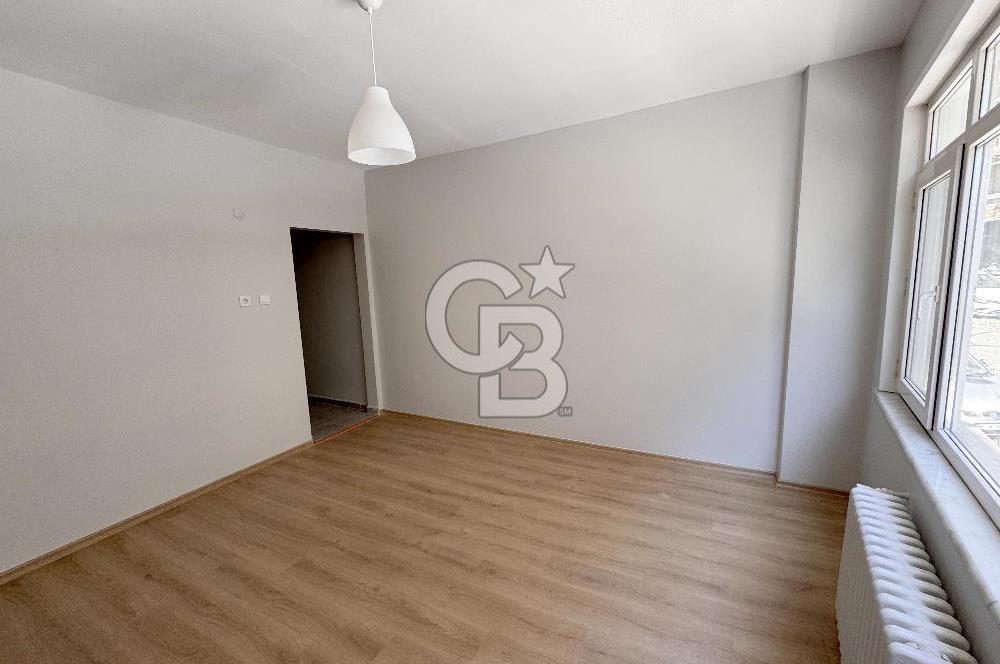 VİŞNEZADE MAHALLESİ, HÜSREV GEREDE CADDESİ, 4+1 SATILIK DAİRE