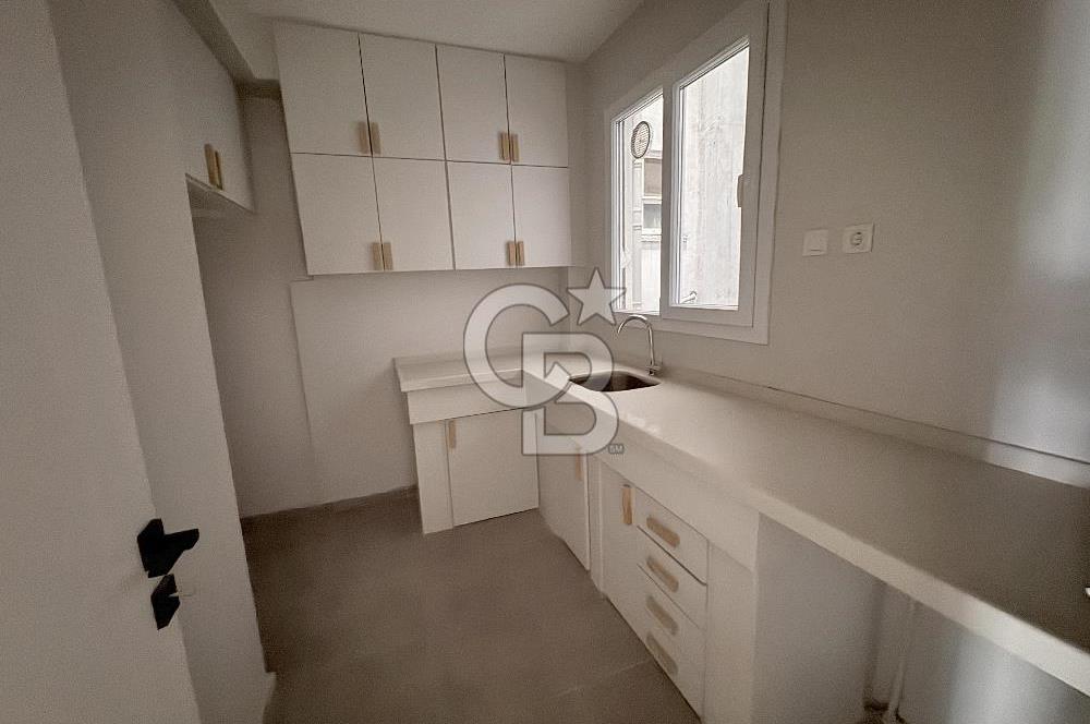 VİŞNEZADE MAHALLESİ, HÜSREV GEREDE CADDESİ, 4+1 SATILIK DAİRE