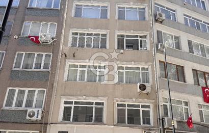 VİŞNEZADE MAHALLESİ, HÜSREV GEREDE CADDESİ, 4+1 SATILIK DAİRE