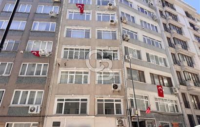 VİŞNEZADE MAHALLESİ, HÜSREV GEREDE CADDESİ, 4+1 SATILIK DAİRE