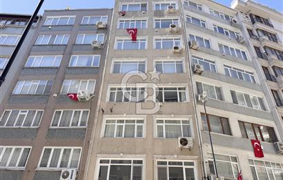 VİŞNEZADE MAHALLESİ, HÜSREV GEREDE CADDESİ, 4+1 SATILIK DAİRE