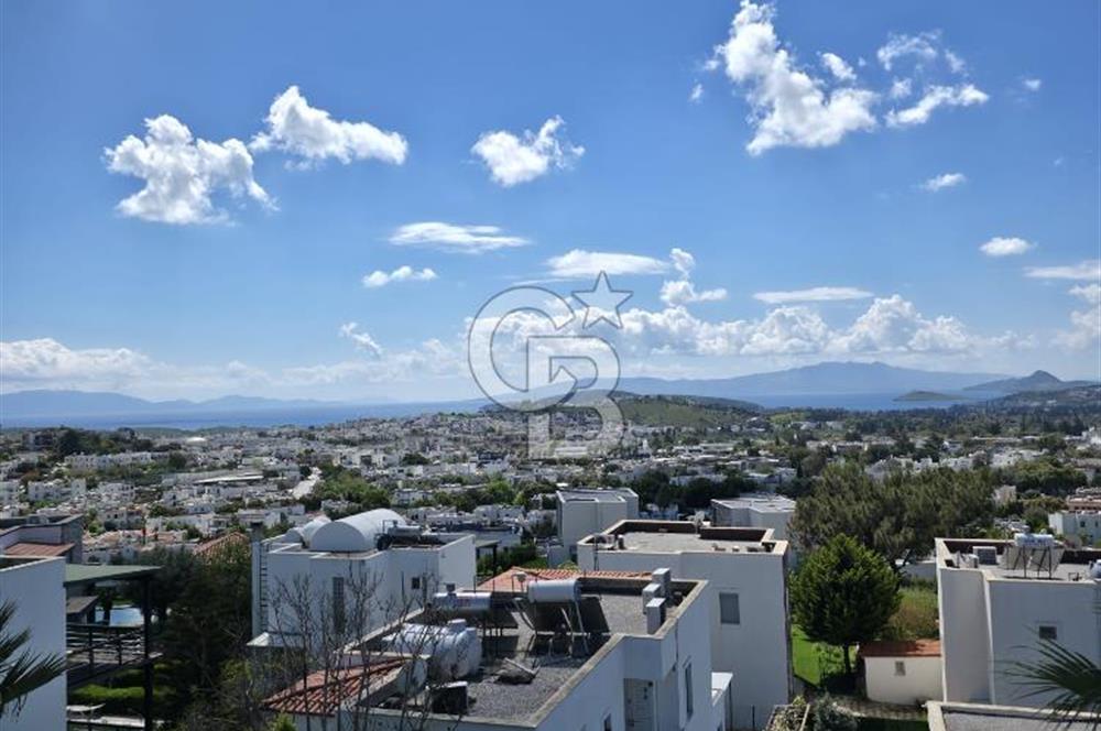 BODRUM KONACIK'ta DENİZ MANZARALI KİRALIK DUBLEKS VİLLA