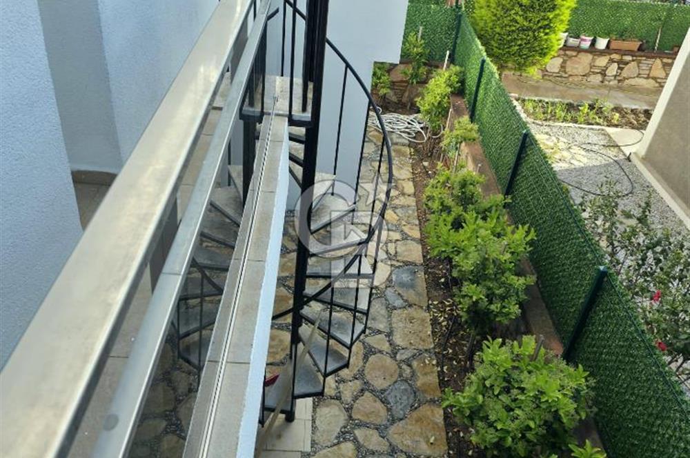 BODRUM KONACIK'ta DENİZ MANZARALI KİRALIK DUBLEKS VİLLA