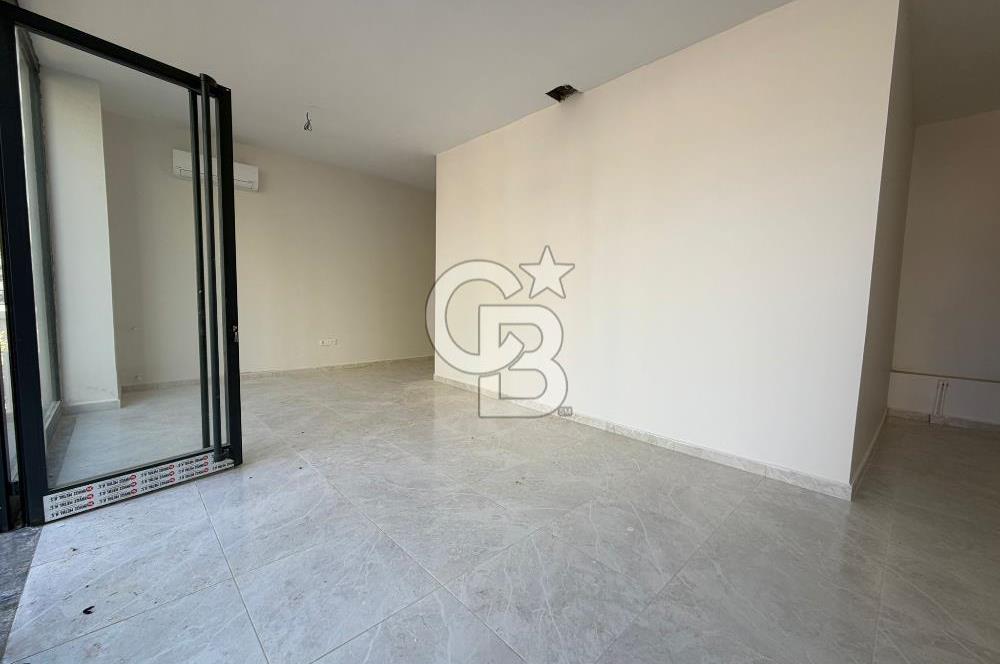Kozyatağı Merkezde Kiralık Boş Mağaza ve Dükkan