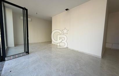 Kozyatağı Merkezde Kiralık Boş Mağaza ve Dükkan
