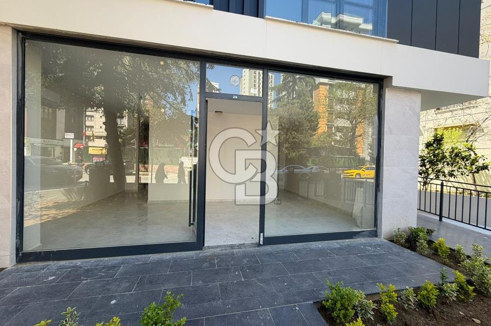 Kozyatağı Merkezde Kiralık Boş Mağaza ve Dükkan