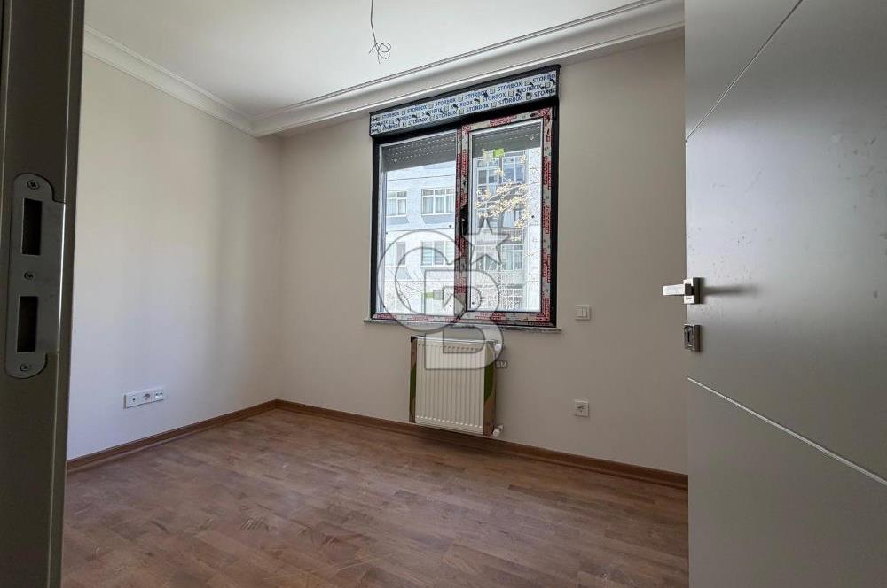 Kozyatağı'nda Kiralık 2+1 Modern Amerikan Mutfaklı Daire