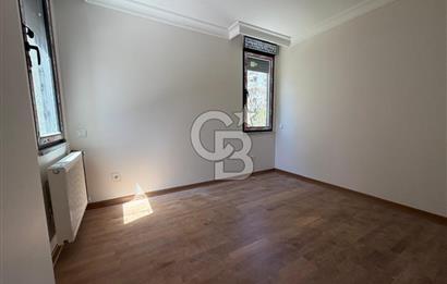 Kozyatağı'nda Kiralık 2+1 Modern Amerikan Mutfaklı Daire