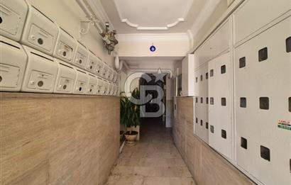 Karşıyaka Bahriye Üçok Bulvarı'nda Geniş 2+1 Kiralık Daire