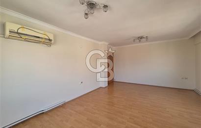 Karşıyaka Bahriye Üçok Bulvarı'nda Geniş 2+1 Kiralık Daire