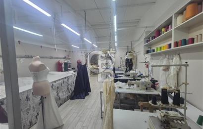 Mimar Kemalettin Moda Merkezinde 3 Katlı Kiralık Dükkan