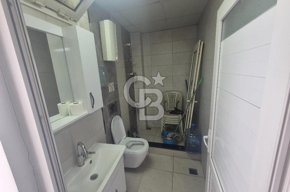Mimar Kemalettin Moda Merkezinde 3 Katlı Kiralık Dükkan