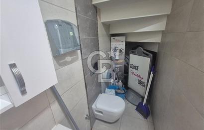 Mimar Kemalettin Moda Merkezinde 3 Katlı Kiralık Dükkan