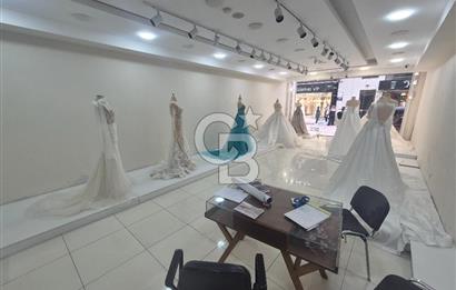 Mimar Kemalettin Moda Merkezinde 3 Katlı Kiralık Dükkan