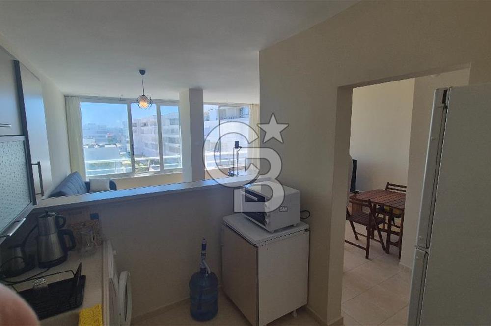 Çeşme Altınyunus Ege Çeşme Sitesinde Deniz Manzaralı Kiralık 1+1 Daire