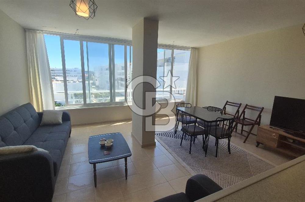 Çeşme Altınyunus Ege Çeşme Sitesinde Deniz Manzaralı Kiralık 1+1 Daire