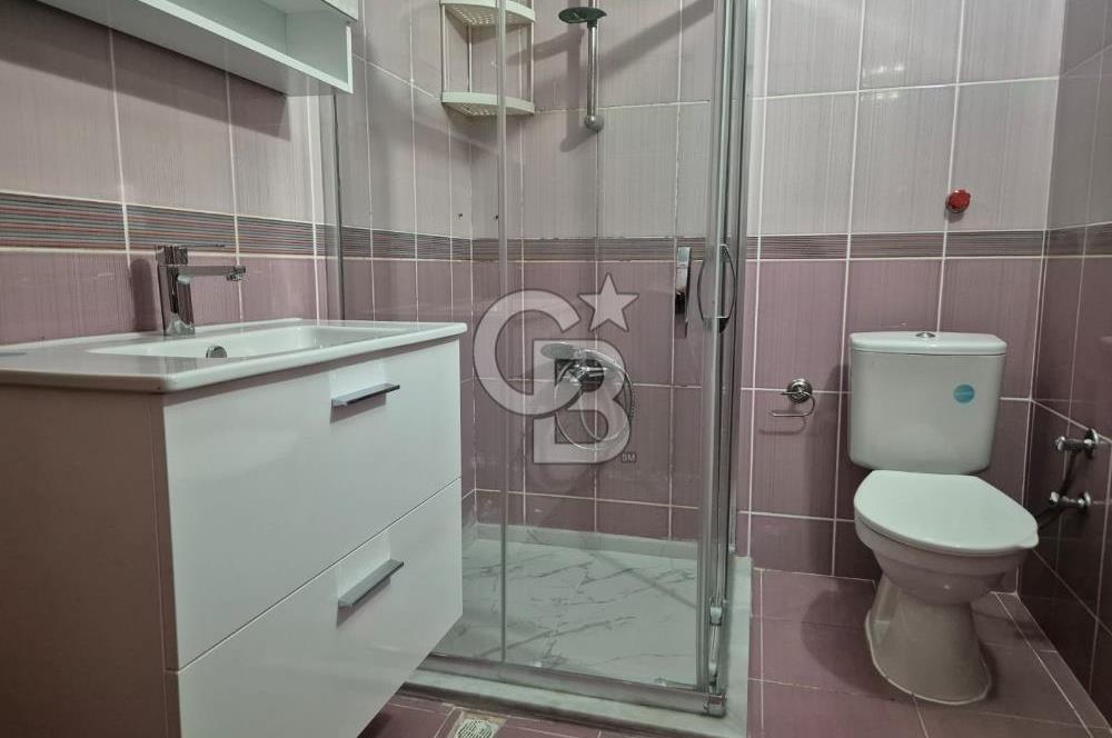 Karşıyaka Bahriye Üçok Bulvarı'nda Geniş 2+1 Kiralık Daire