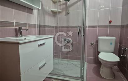 Karşıyaka Bahriye Üçok Bulvarı'nda Geniş 2+1 Kiralık Daire
