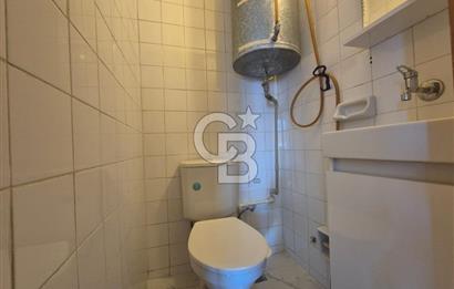 Karşıyaka Bahriye Üçok Bulvarı'nda Geniş 2+1 Kiralık Daire