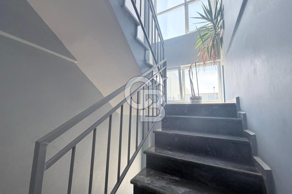 GEBZE GGOSB DA SATILIK 500 M2 İMALATHANE BİNASI