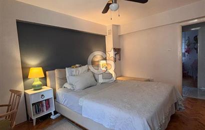 Karşıyaka Girneye Yakın Dedebaşı Mahallesinde Tadilatlı Satılık 