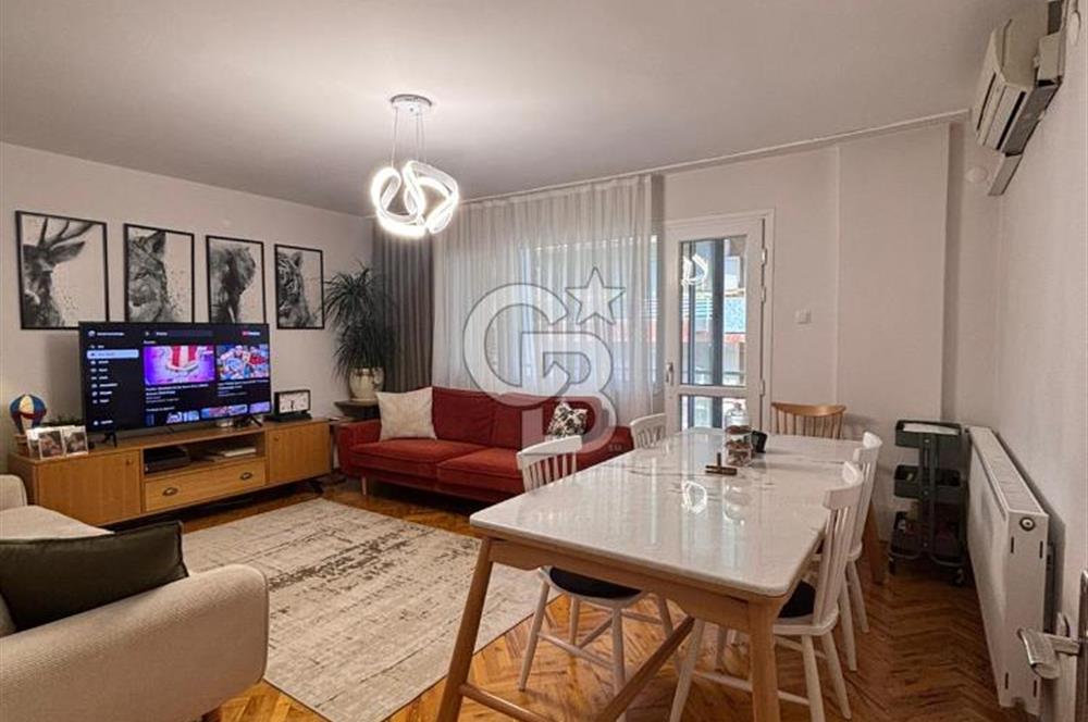 Karşıyaka Girneye Yakın Dedebaşı Mahallesinde Tadilatlı Satılık 