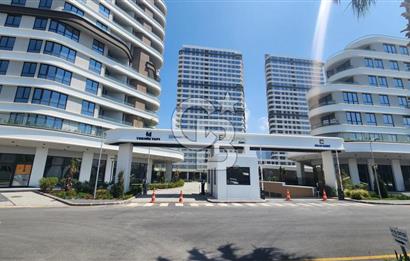 AYLİN BERENT'TEN EVORA İZMİR'DE DENİZ MANZARALI SATILIK DAİRE