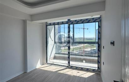 VİOLE YAŞAMKENT'TE 12. KAT (KÖŞE DAİRE) 45 M2, 1+1 SATILIK DAİRE