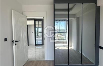 VİOLE YAŞAMKENT'TE 12. KAT (KÖŞE DAİRE) 45 M2, 1+1 SATILIK DAİRE