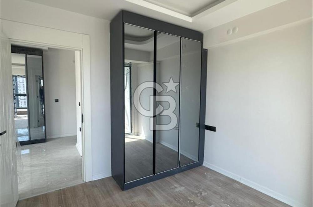 VİOLE YAŞAMKENT'TE 12. KAT (KÖŞE DAİRE) 45 M2, 1+1 SATILIK DAİRE