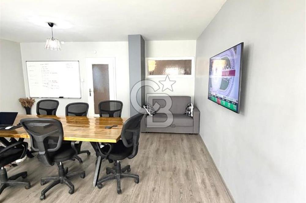 Çorlu Kumyol Caddesi’nde Merkezi Konumda, Tam Donanımlı Satılık Prestijli Ofis!