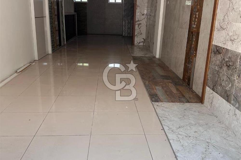 Fatih Caddesi'nde 100 m² kiralık dükkan