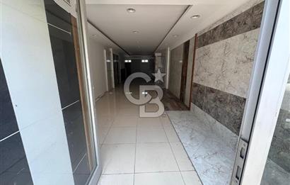 Fatih Caddesi'nde 100 m² kiralık dükkan
